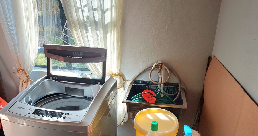 2 Bedroom Property for Sale in Ifafi North West